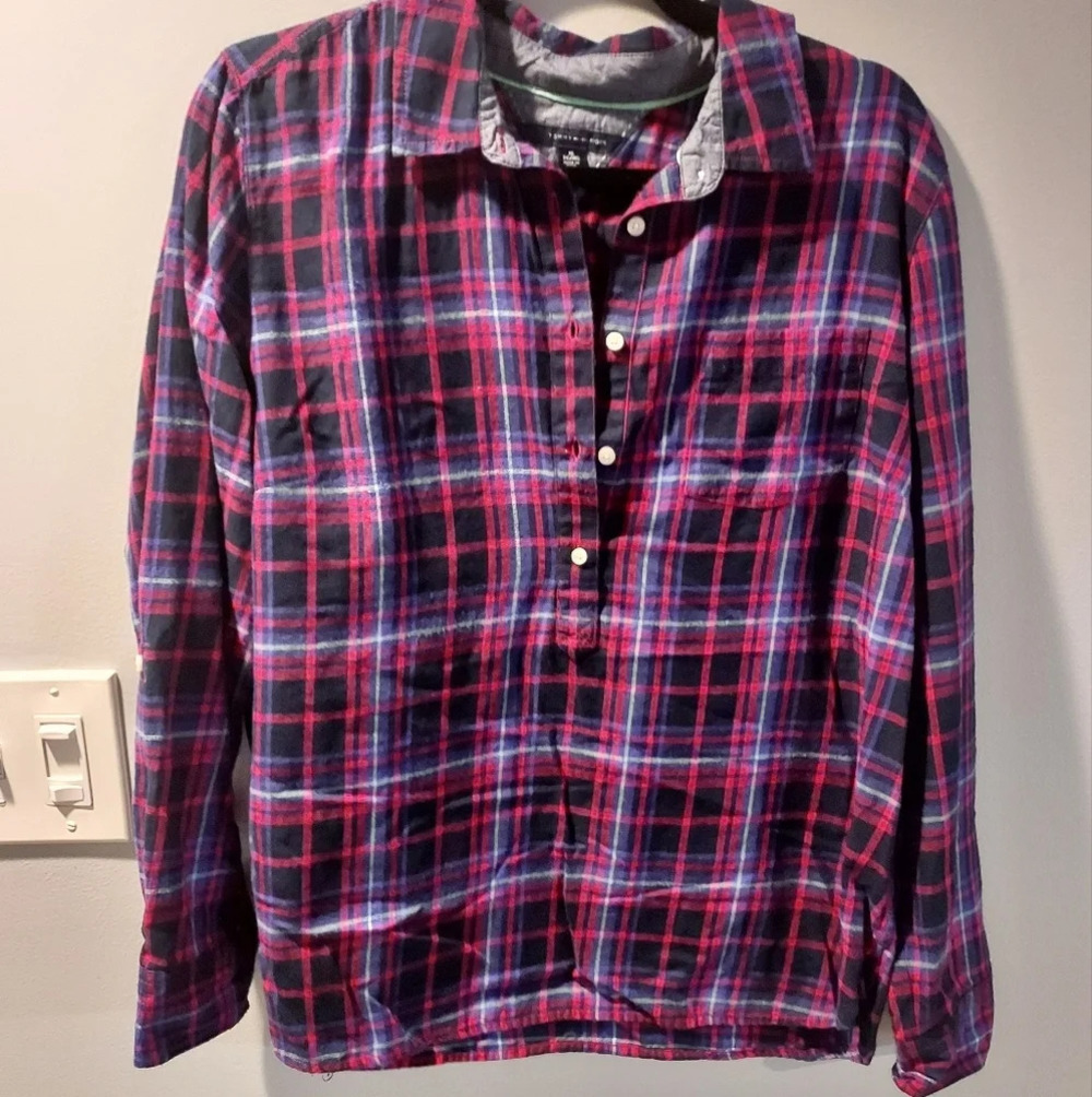 Tommy Hilfiger Multicolored Plaid Long Sleeve Flannel Shirt in Size XL
